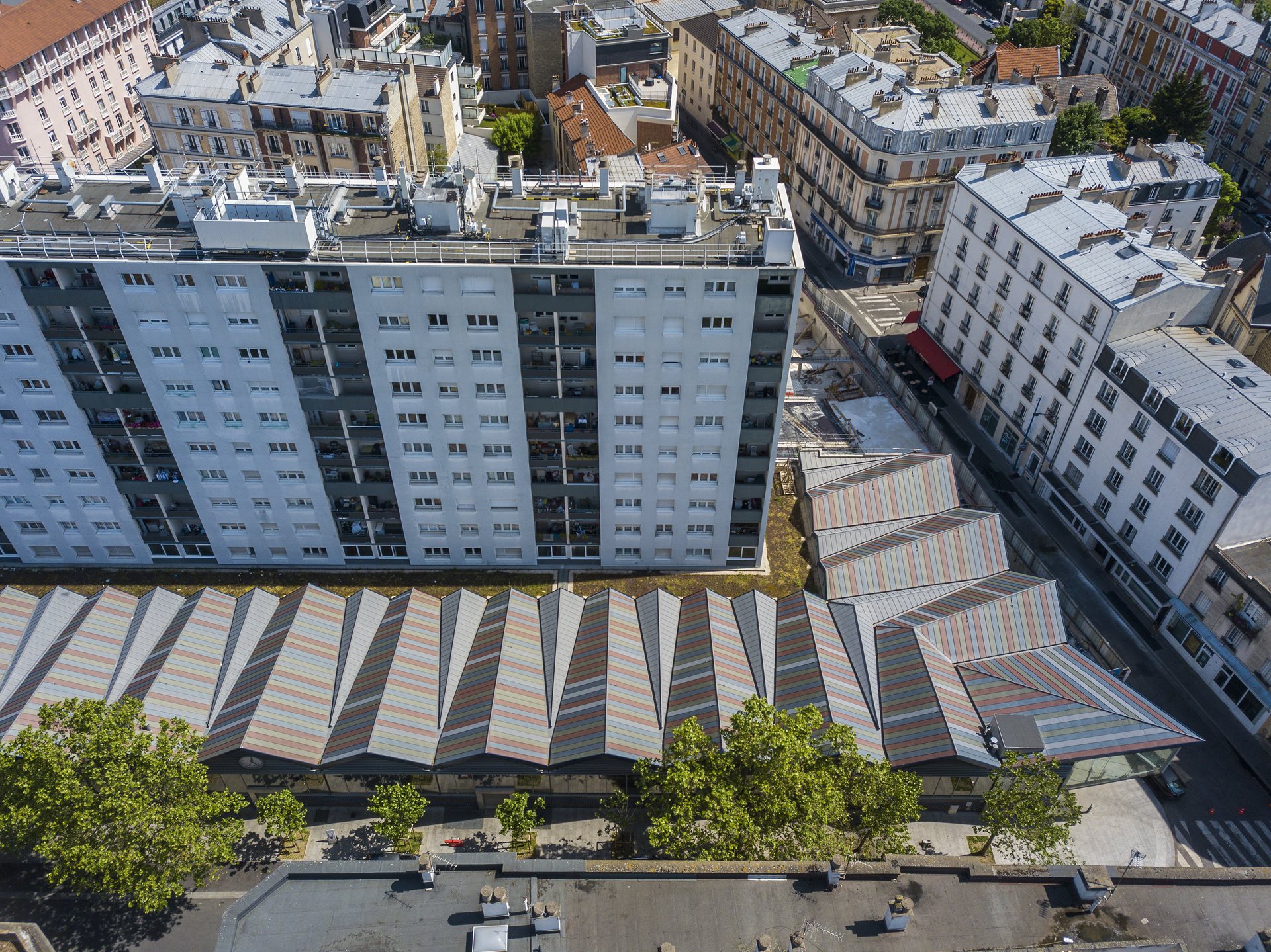 halle_des_marches_asnieres_sur_seine_france_high.jpg